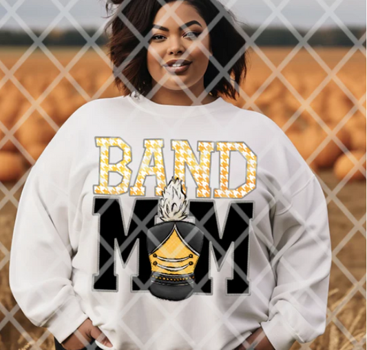 Gold Band Mom